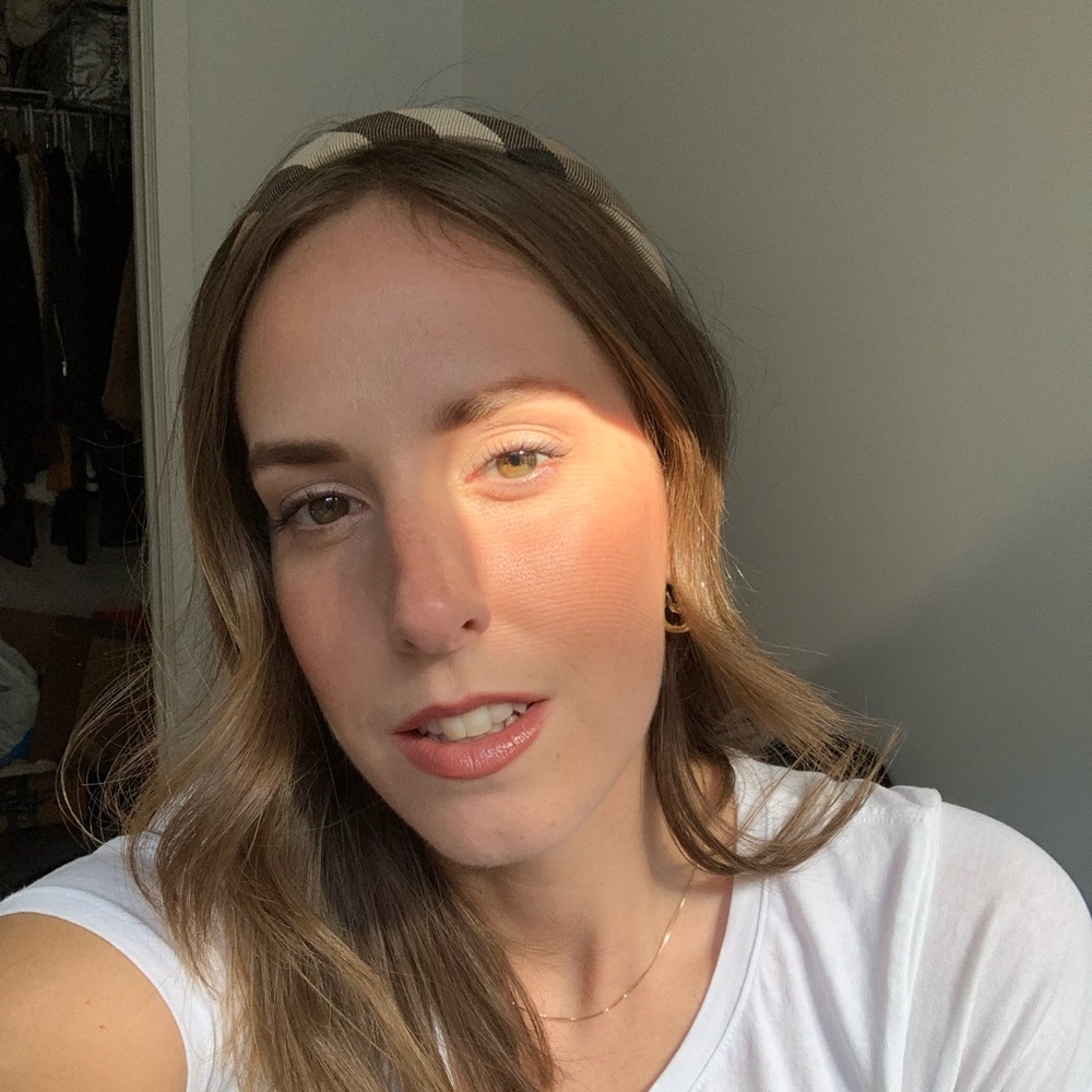Meet your Posher, Véronique